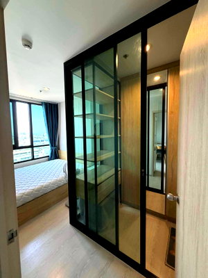 Condos for sale : 🚩 For Sell Condo NUE NOBLE SRINAKARIN-LASALLE Building 1, Floor 36,1 bed room, Room size 30 sqm