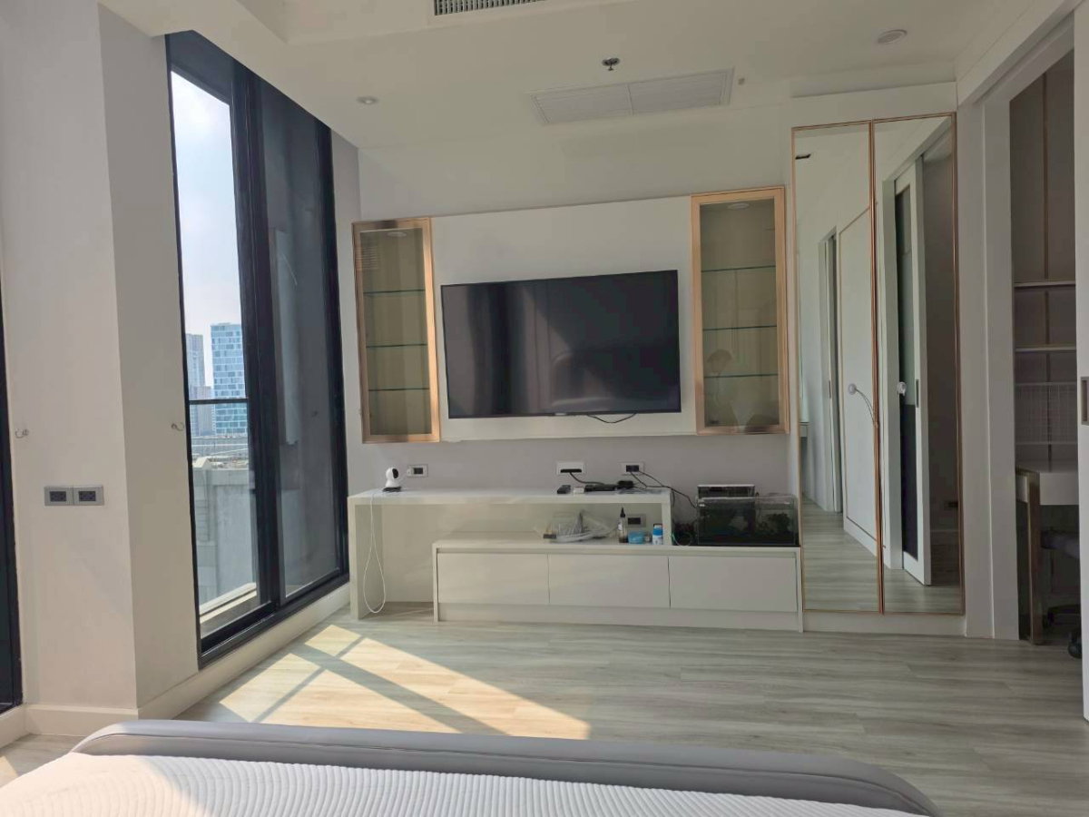 รูป For sale! ...ขายคอนโด Noble Ploenchit: โนเบิล เพลินจิต - ติดรถไฟฟ้า BTS เพลินจิต (1 ห้องนอน 1 ห้องน้ำ ขนาด 51.73 ตรม) - รูปที่ 16/39