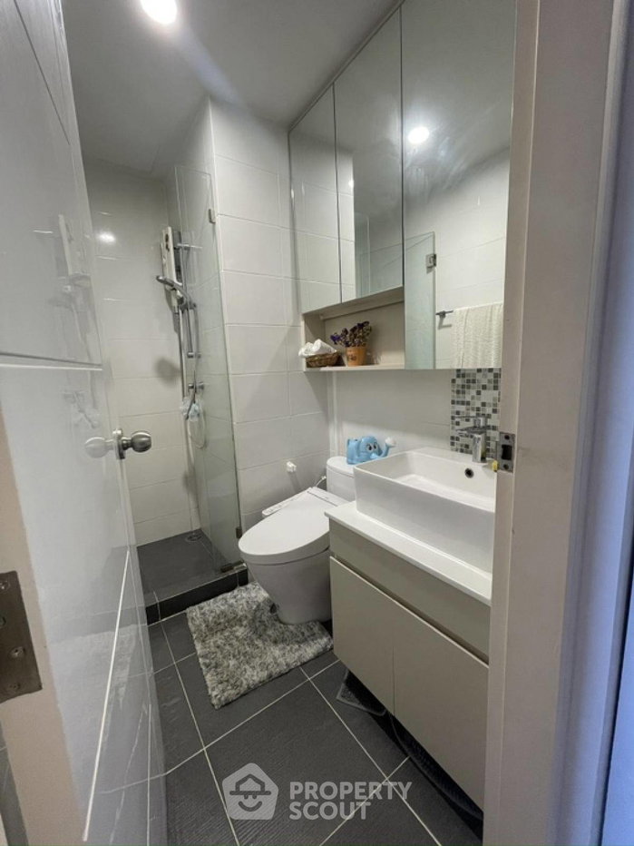 picture 2-BR Condo at The Niche Mono Ratchavipha near MRT Bang Son (ID 1698578) - 13/15