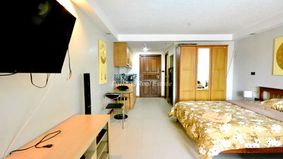 Condos for sale : 🛏️ Studio - 🛁 1 Bath - 🏙️ Pool View - 🌏 FOREIGN name - 🏢 Angket Condominium Jomtien - Ref: ANG10