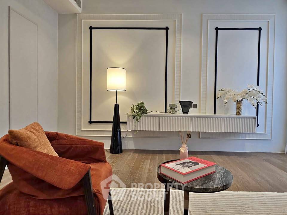 picture 2-BR Condo at Muniq Langsuan near BTS Ratchadamri (ID 2514177) - 1/16