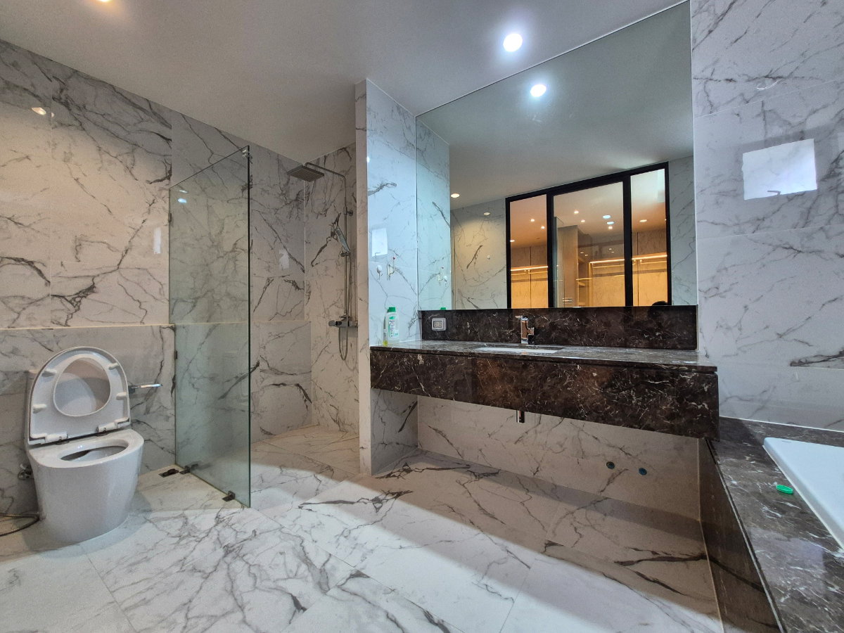 รูป Modern Luxury TownHome⭐3 Bedroom⭐Krungthep Kreetha Road - รูปที่ 22/30