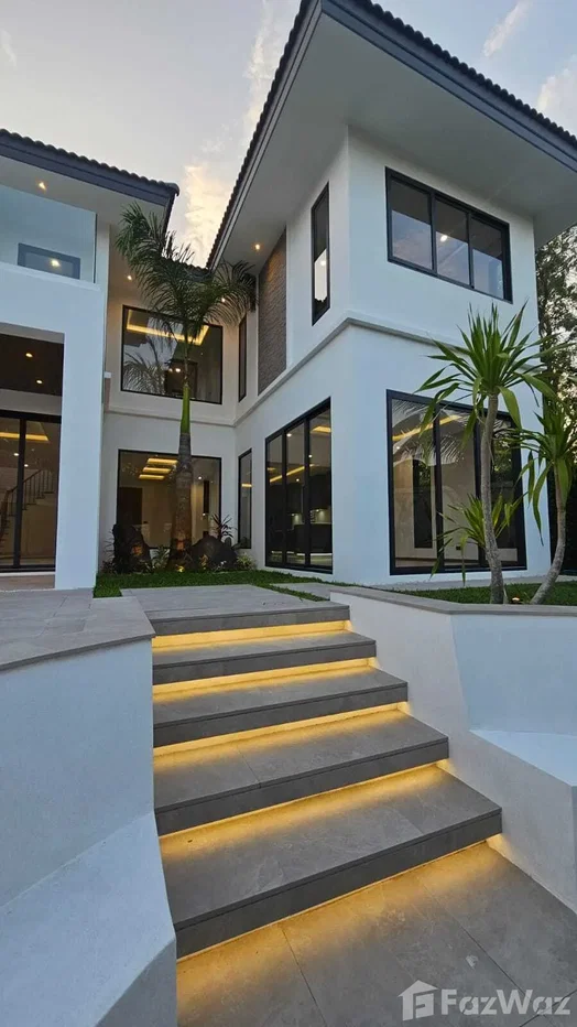 picture Luxury 5 bedroom villa in a secure gated community 6415138 - 5/14