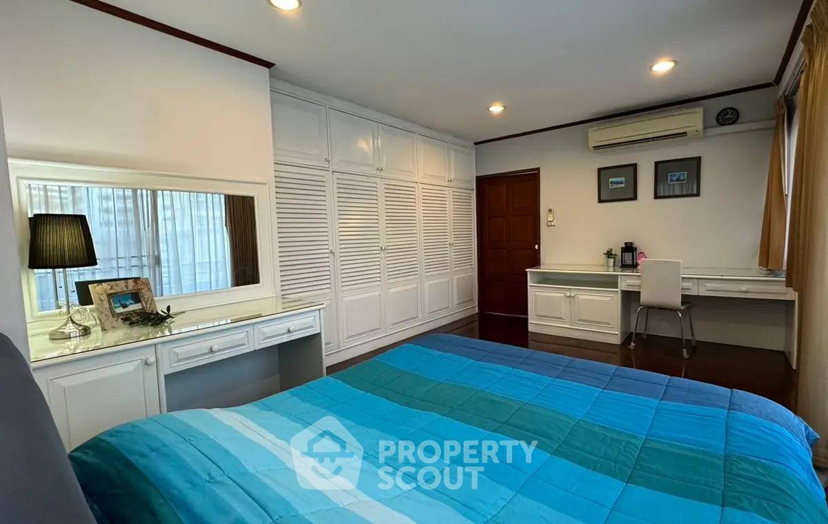 รูป คอนโด 1-ห้องนอน ที่ สราญใจ แมนชั่น คอนโดมิเนียม ใกล้ BTS นานา (ID 2874560) - รูปที่ 9/13