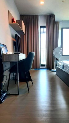 ขายคอนโด : A010254 Life Sathorn Sierra