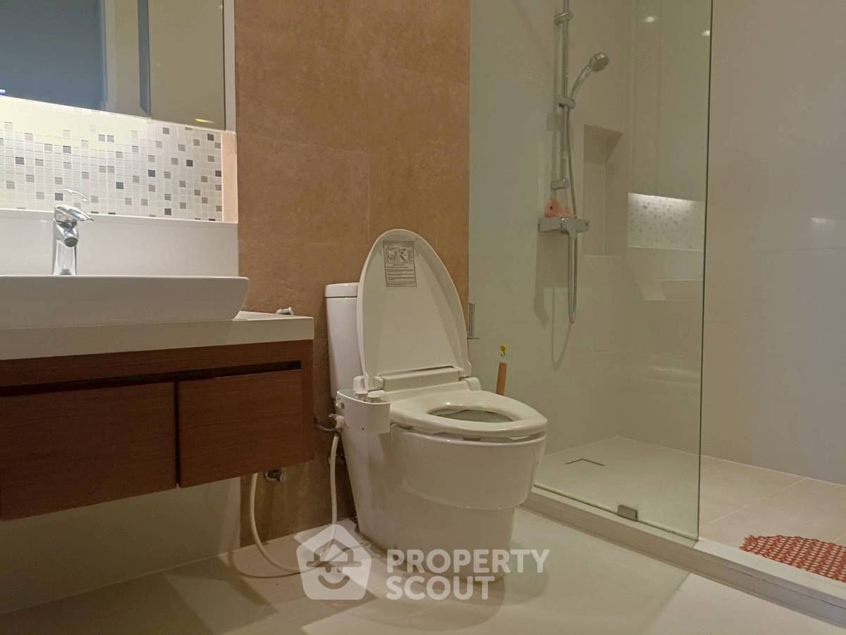 picture 2-BR Condo at Bright Sukhumvit 24 Condominium near BTS Phrom Phong (ID 2990596) - 10/13