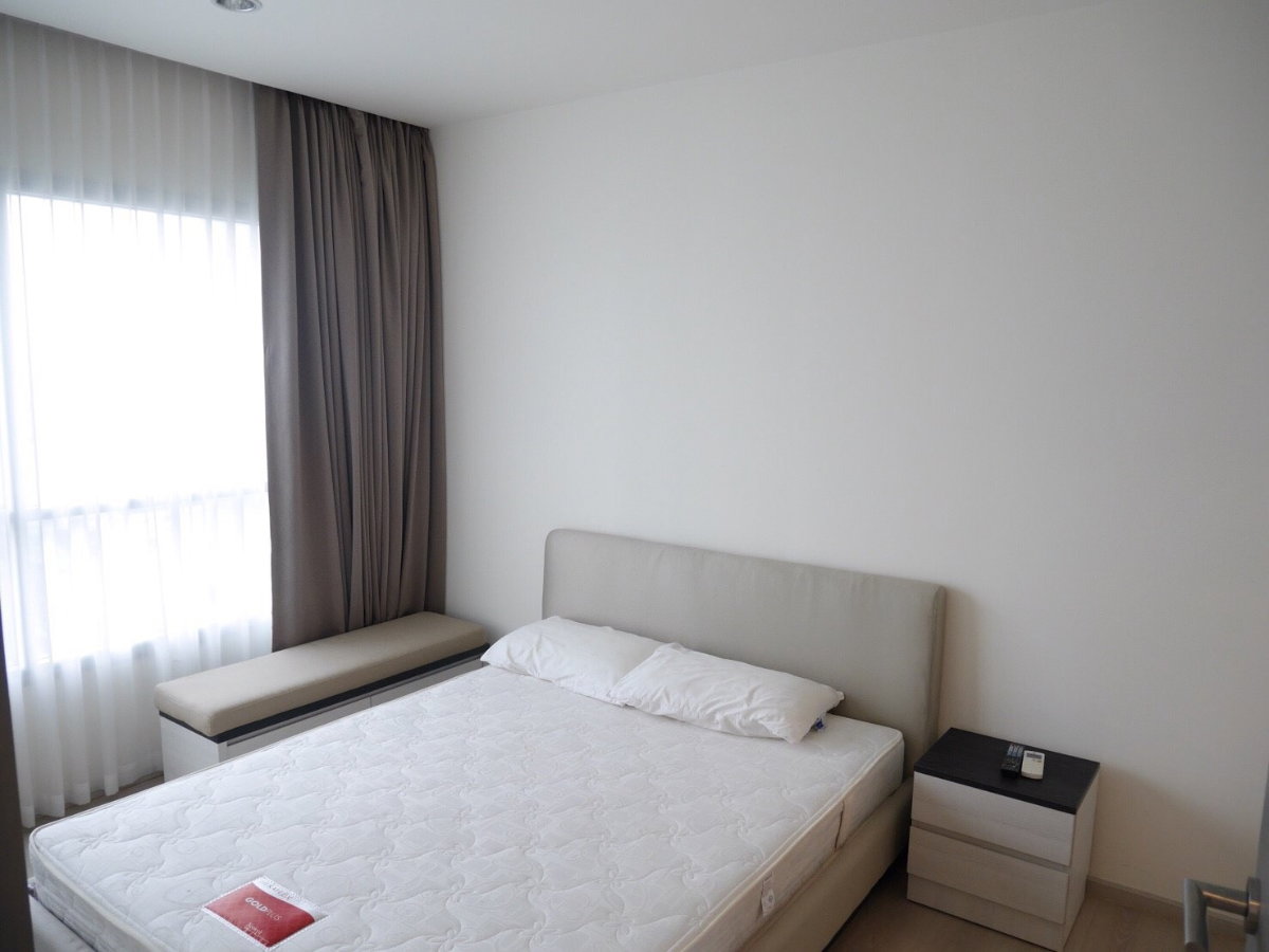 picture Available 10Jul26! Life Ratchada. 1bed 45sqm.  Line id: @pfagent - 5/7