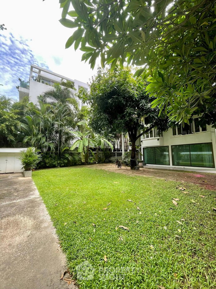 picture 2-BR House near BTS Phloen Chit (ID 2987915) - 16/17