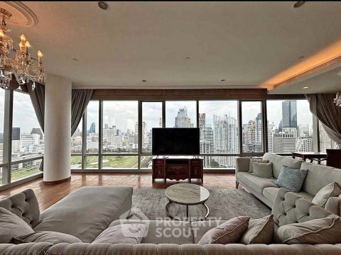 4-BR Condo at 185 Rajadamri near BTS Ratchadamri (ID 2989324)