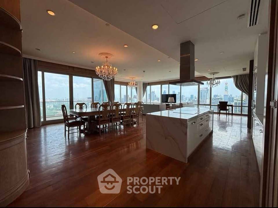 picture 4-BR Condo at 185 Rajadamri near BTS Ratchadamri (ID 2989324) - 3/19