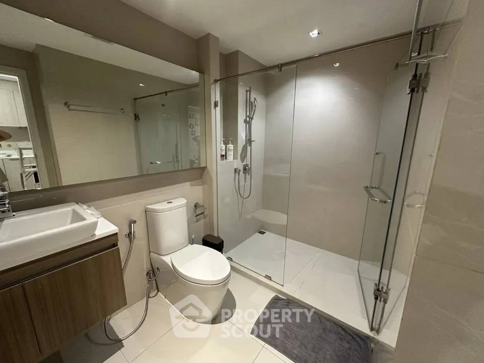 รูป คอนโด 2-ห้องนอน ที่ วีธารา สุขุมวิท 36 ใกล้ BTS ทองหล่อ (ID 2988882) - รูปที่ 8/16