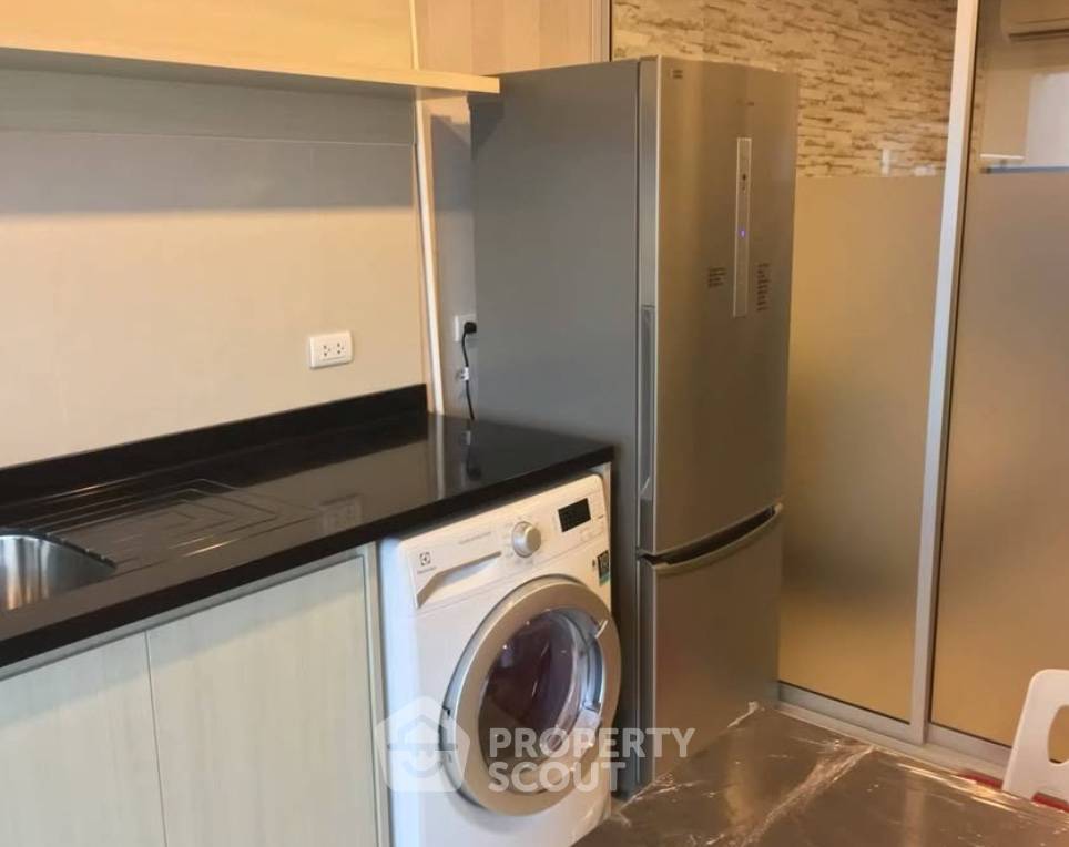 รูป คอนโด 1-ห้องนอน ที่ ริทึ่ม สาทร-นราธิวาส ใกล้ BTS ช่องนนทรี (ID 2988097) - รูปที่ 3/5