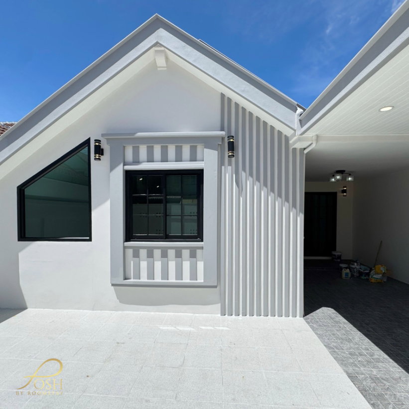 รูป ภูเก็ตวิลล่าสาม Phuket Villa3  รีโนเวทและต่อเติมทั้งหลังในสไตล์โมเดิร์น มาพร้อมอ่างอาบน้ำ ถนนหน้าบ้านกว้างไม่แออัด - รูปที่ 2/19
