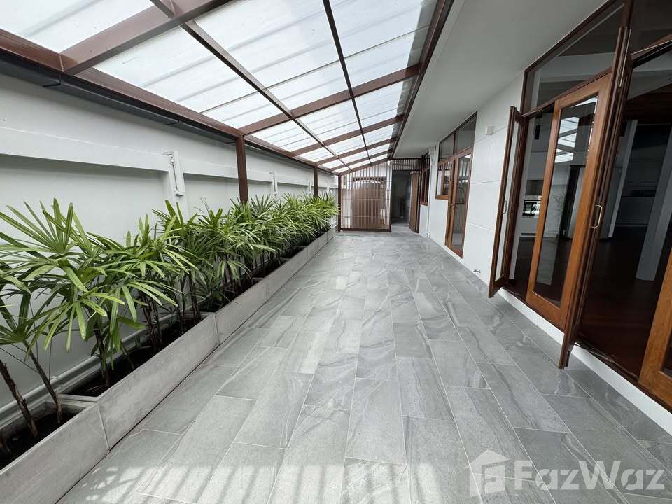 รูป บ้านเดี่ยวให้เช่า 4 ห้องนอน ใน คลองตันเหนือ, กรุงเทพมหานคร 5639365 - รูปที่ 17/29