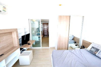 ขายคอนโด : S050053 Emerald Residence Ratchada