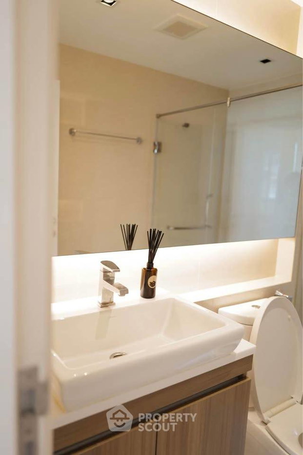 รูป คอนโด 1-ห้องนอน ที่ วีธารา สุขุมวิท 36 ใกล้ BTS ทองหล่อ (ID 2987571) - รูปที่ 2/8