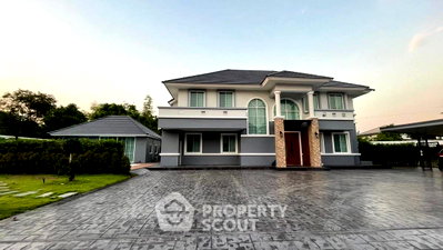 บ้านเดี่ยว กรุงเทพมหานคร : บ้าน 5-ห้องนอน ใน ออเงิน (ID 2990483)