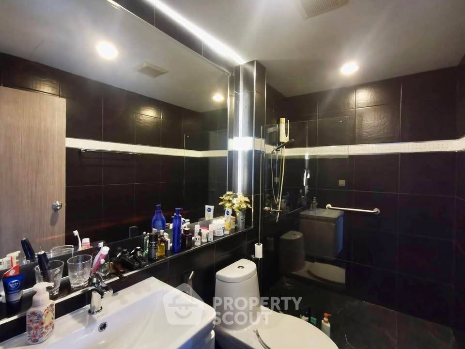 รูป คอนโด 1-ห้องนอน ที่ ทรีทอปส์ พัทยา ใกล้ พัทยาใต้ (ID 2991730) - รูปที่ 9/19