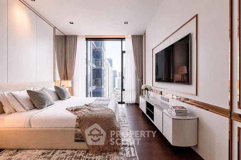 2-BR Condo at Q1 Sukhumvit near BTS Nana (ID 2988233)
