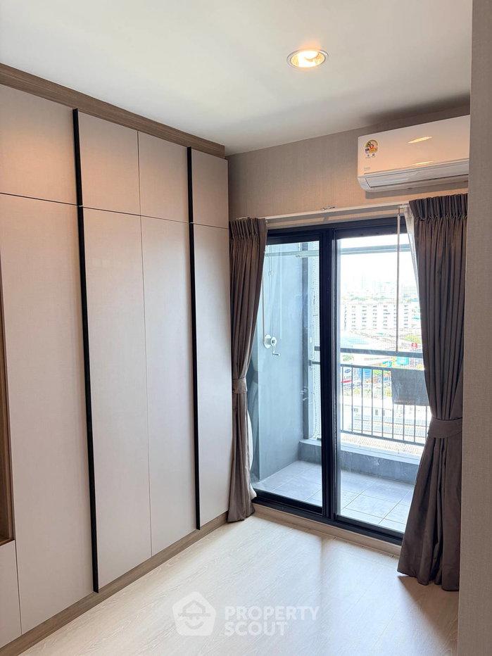 picture 1-BR Condo at Ideo Thaphra Interchange near MRT Tha Phra (ID 2991343) - 10/11