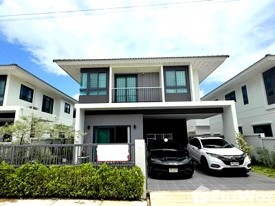 เช่าบ้านเดี่ยว วิทยาลัยพยาบาลเซนต์หลุยส์ : บ้านเดี่ยวให้เช่า 4 ห้องนอน ในโครงการ ศุภาลัย เลค วิลล์ ภูเก็ต 6458170