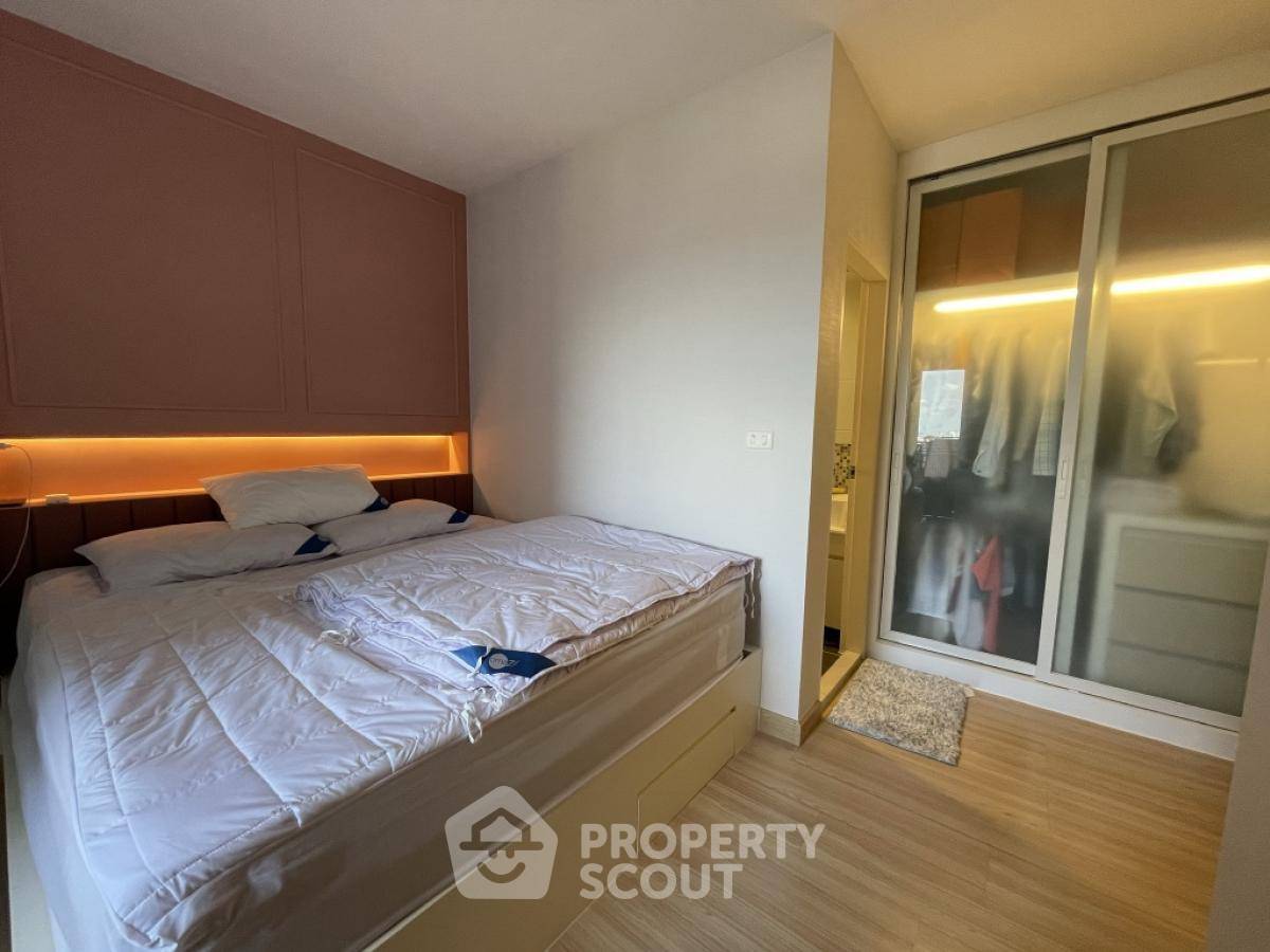 picture 2-BR Condo at The Niche Mono Ratchavipha near MRT Bang Son (ID 1698578) - 11/15