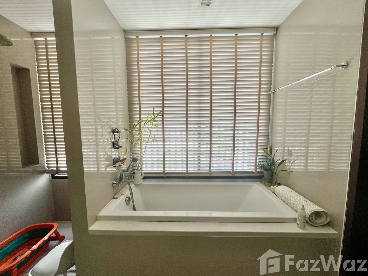 picture Pool Villa with 5 bedrooms in Laguna 5653105 - 24/34