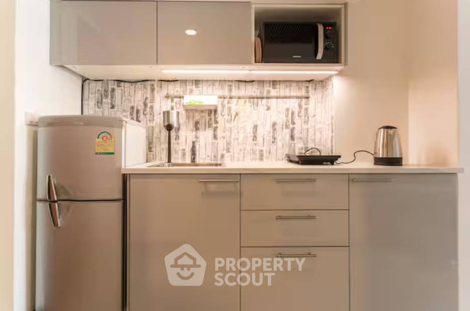 picture Studio Condo at Omni Tower near BTS Nana (ID 2987220) - 3/16
