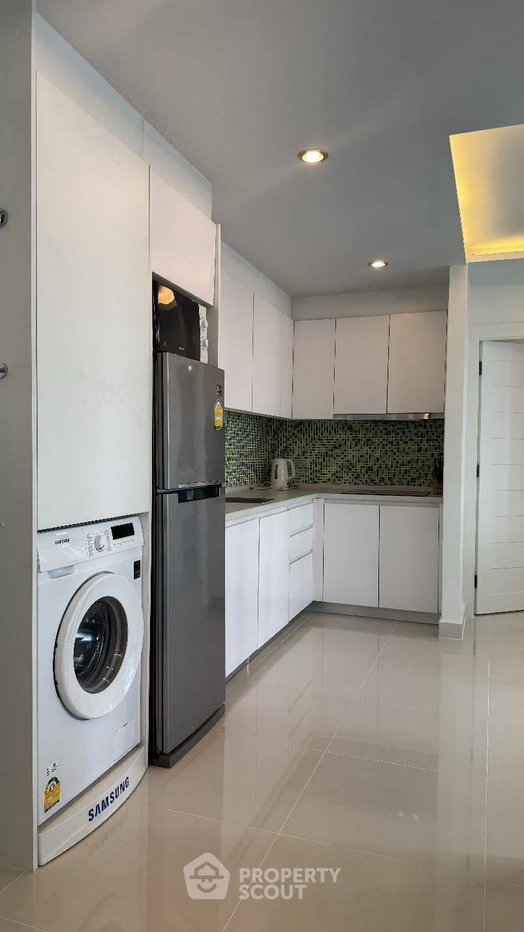 picture 2-BR Condo at Amazon Residence Pattaya Condominiums close to Pattaya (ID 2104867) - 8/18