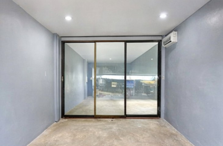 รูป ถ.เอกทักษิณ ร้านค้าห้องกระจก 1 น้ำ ใกล้ ม.รังสิต 350 ม. พื้นที่ 9.5 ตร.ว. 38 ตร.ม. ฟิวเจอร์พาร์ค รังสิต 4.8 กม. - รูปที่ 7/8
