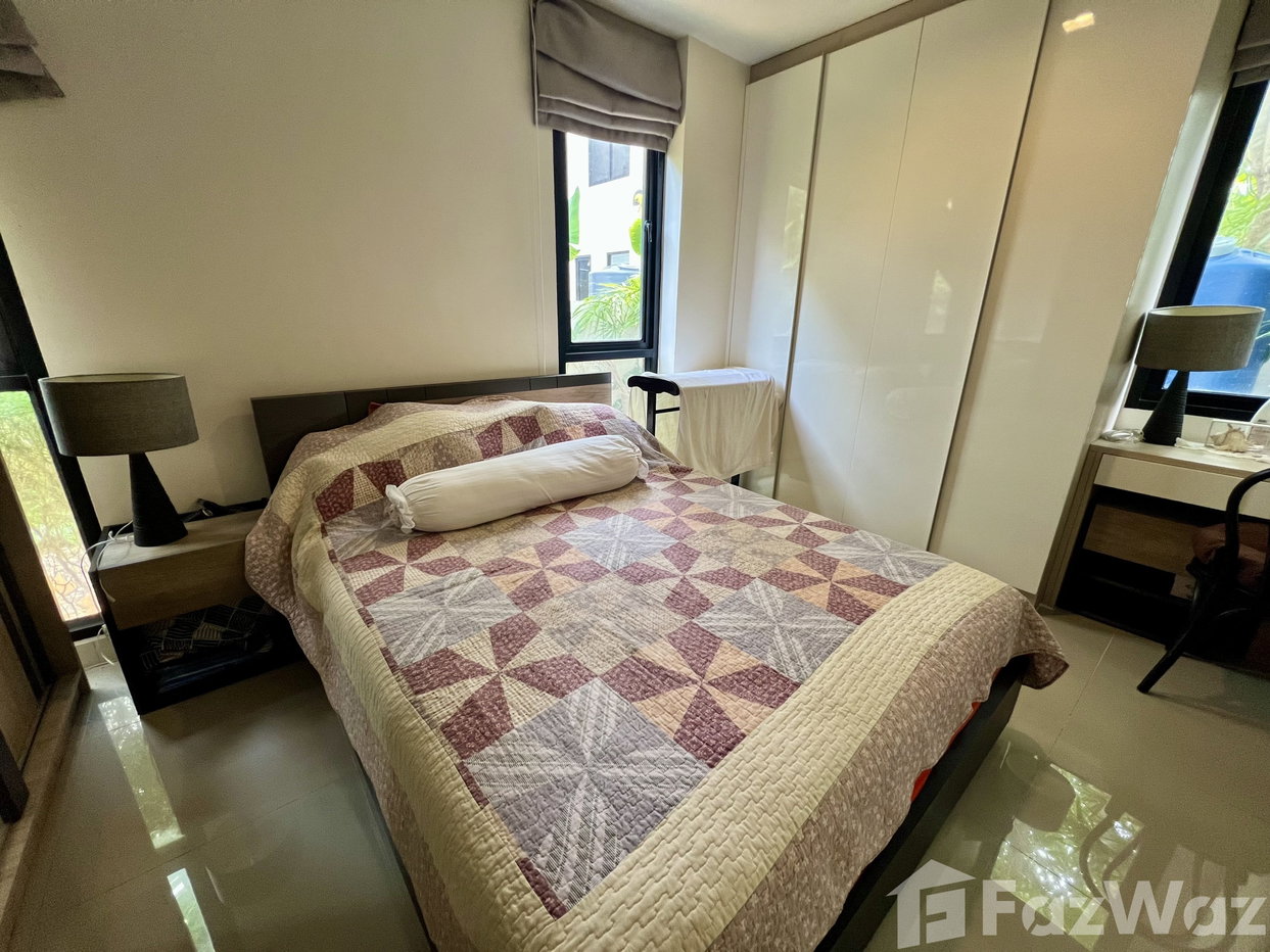 picture Pool Villa with 5 bedrooms in Laguna 5653105 - 9/34