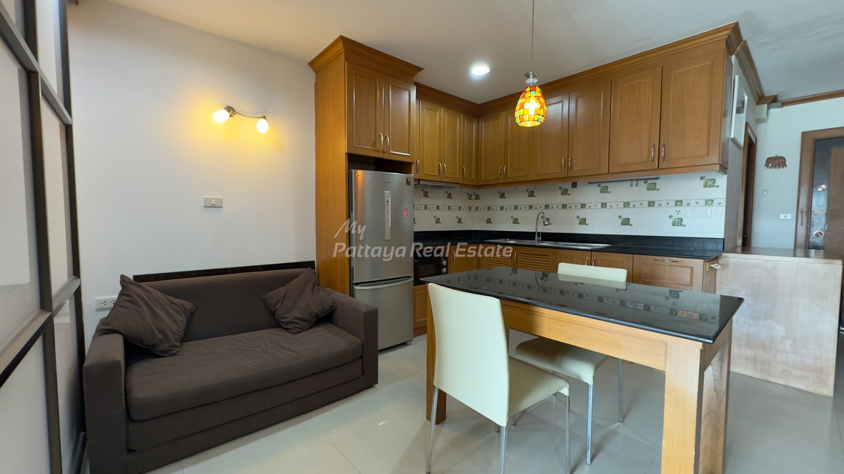 รูป 🛏️ 1 ห้องนอน - 🛁 1 ห้องน้ำ - 🏙️ Pool View - 🌏 ชื่อชาวต่างชาติ - 🏢 TW Jomtien Beach Condominium Pattaya - รหัส: TW07 - รูปที่ 1/17