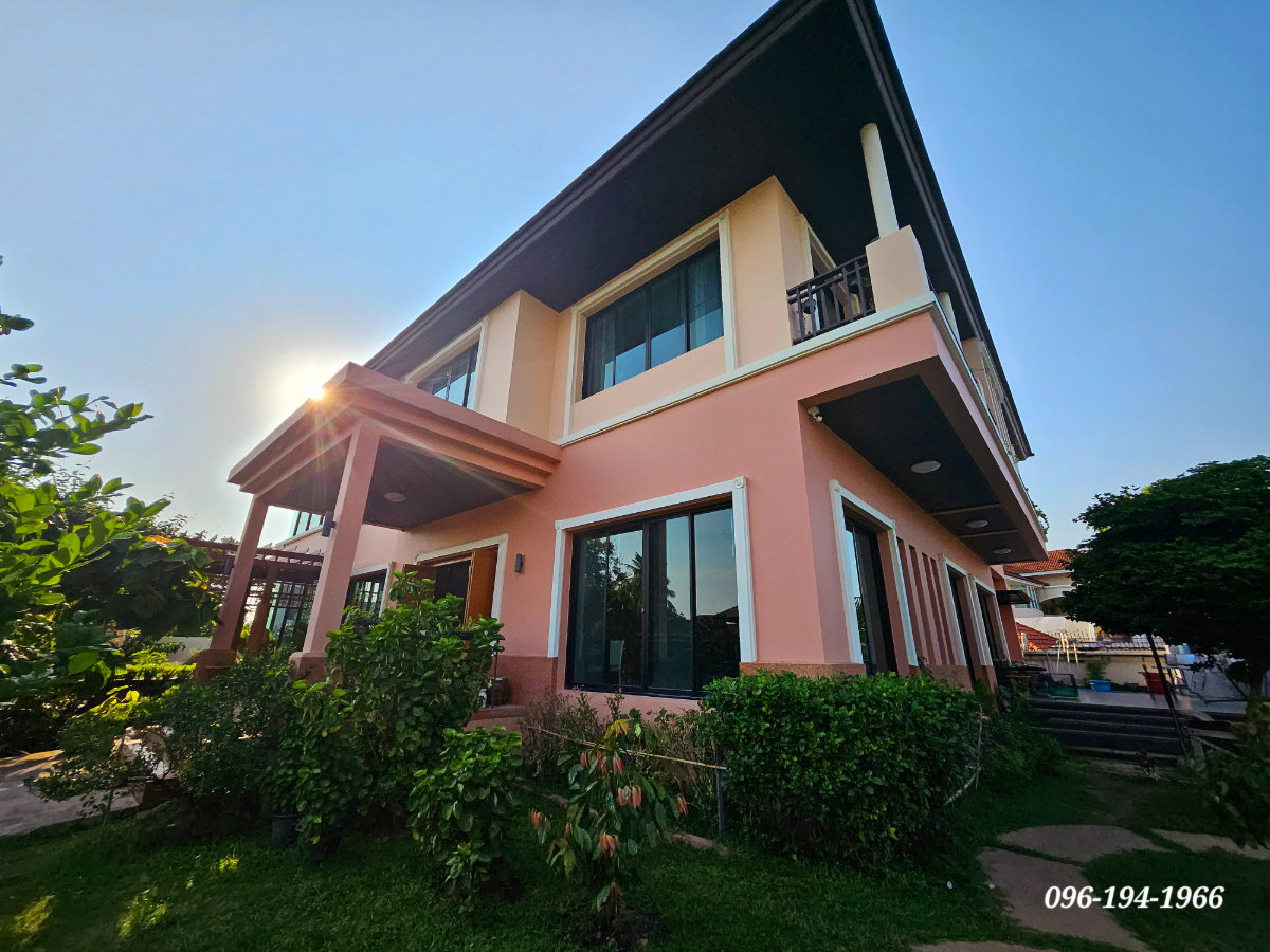 รูป Private Luxury! คฤหาสน์ 5 นอน พร้อม Solar Cell + สระว่ายน้ำ ส่วนตัวขั้นสุด 🏊 - รูปที่ 2/46