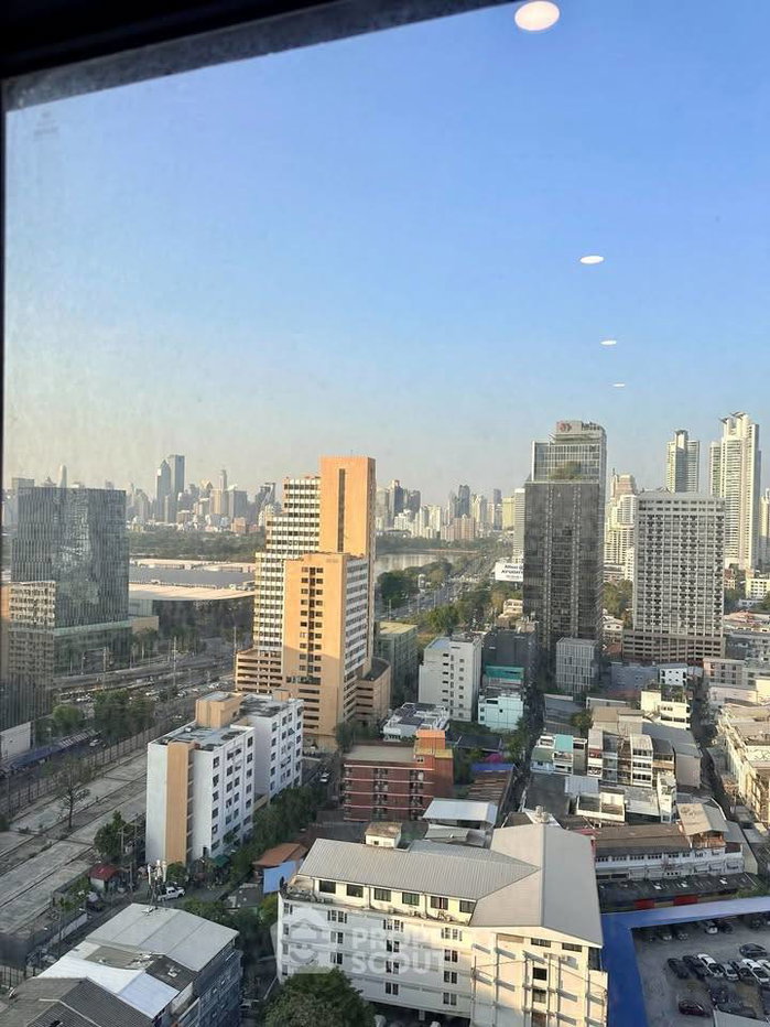 รูป คอนโด 1-ห้องนอน ที่ ไลฟ์ พระราม 4 - อโศก ใกล้ MRT ศูนย์การประชุมแห่งชาติสิริกิติ์ (ID 2992548) - รูปที่ 3/21