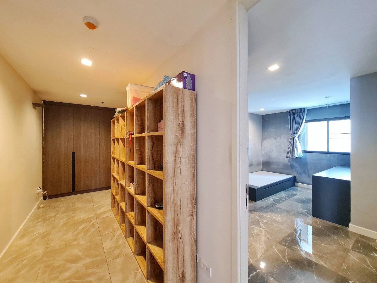 picture Asoke Tower: Renovated Pet-Friendly Residence, 3-BR Open Views in Asoke–Petchaburi - 23/27