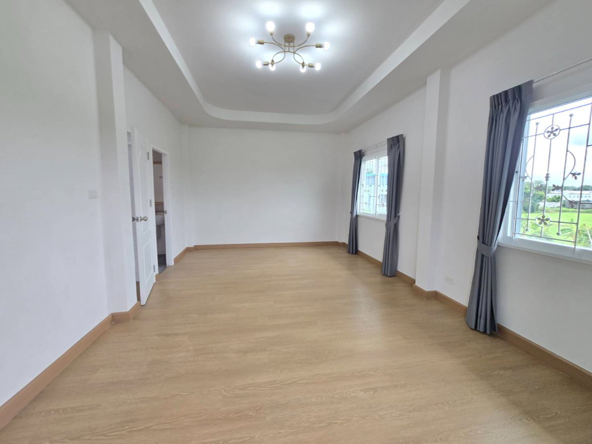 รูป บ้านเดี่ยวหลังมุมใน ทำเลดีเยี่ยม หมู่บ้าน ลลิลแลนซีโอ วงแหวน-รามอินทรา ถนนเลียบคลองสอง คลองสามวา รีโนเวทใหม่ แต่งสวยมาก พร้อมอยู่ มีเฟอร์นิเจอร์ - รูปที่ 38/49