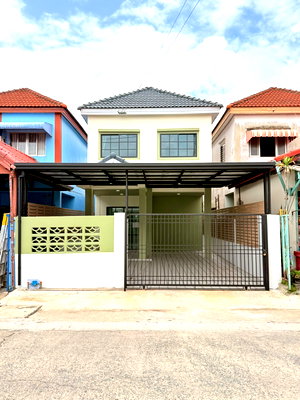 บ้านเดี่ยว กรุงเทพมหานคร : บ้านเดี่ยว รีโนเวทใหม่ ทำเลดี หมู่บ้านอมรทรัพย์ ซอยเลียบวารี 25 คู้ขวา แขวงโคกแฝด เขตหนองจอก เดินทางสะดวก