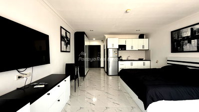 Condos for sale : 🛏️ Studio - 🛁 1 Bath - 🏙️ City View - 🌏 FOREIGN name - 🏢 TW Jomtien Beach Condominium Pattaya - Ref: TW12