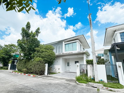 บ้านเดี่ยวเพอร์เฟคเพลส พัฒนาการ-ศรีนครินทร์ หรู สะดวกทุกการเดินทาง ดีไซน์ทันสมัย ครบทุกฟังก์ชันใช้สอย