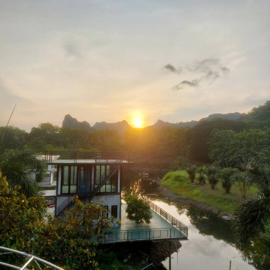 รูป ขายที่ดินพรีเมียม 25 ไร่ โฉนดครุฑแดง วิวภูเขาโอบล้อม 3 ด้าน พร้อม Sky Resort และทะเลสาบส่วนตัว - รูปที่ 11/13