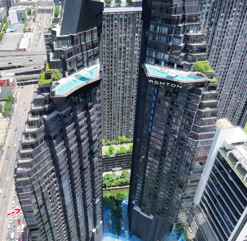 รูป ตำแหน่งวิวดีที่สุดในโครงการ 180° รัชดา Skyline! มีเพียงห้องเดียวต่อชั้น!! ขายคอนโด แอชตัน อโศก-พระราม 9 2 ห้องนอน 2 ห้องน้ำ 69.20 ตร.ม - รูปที่ 9/17