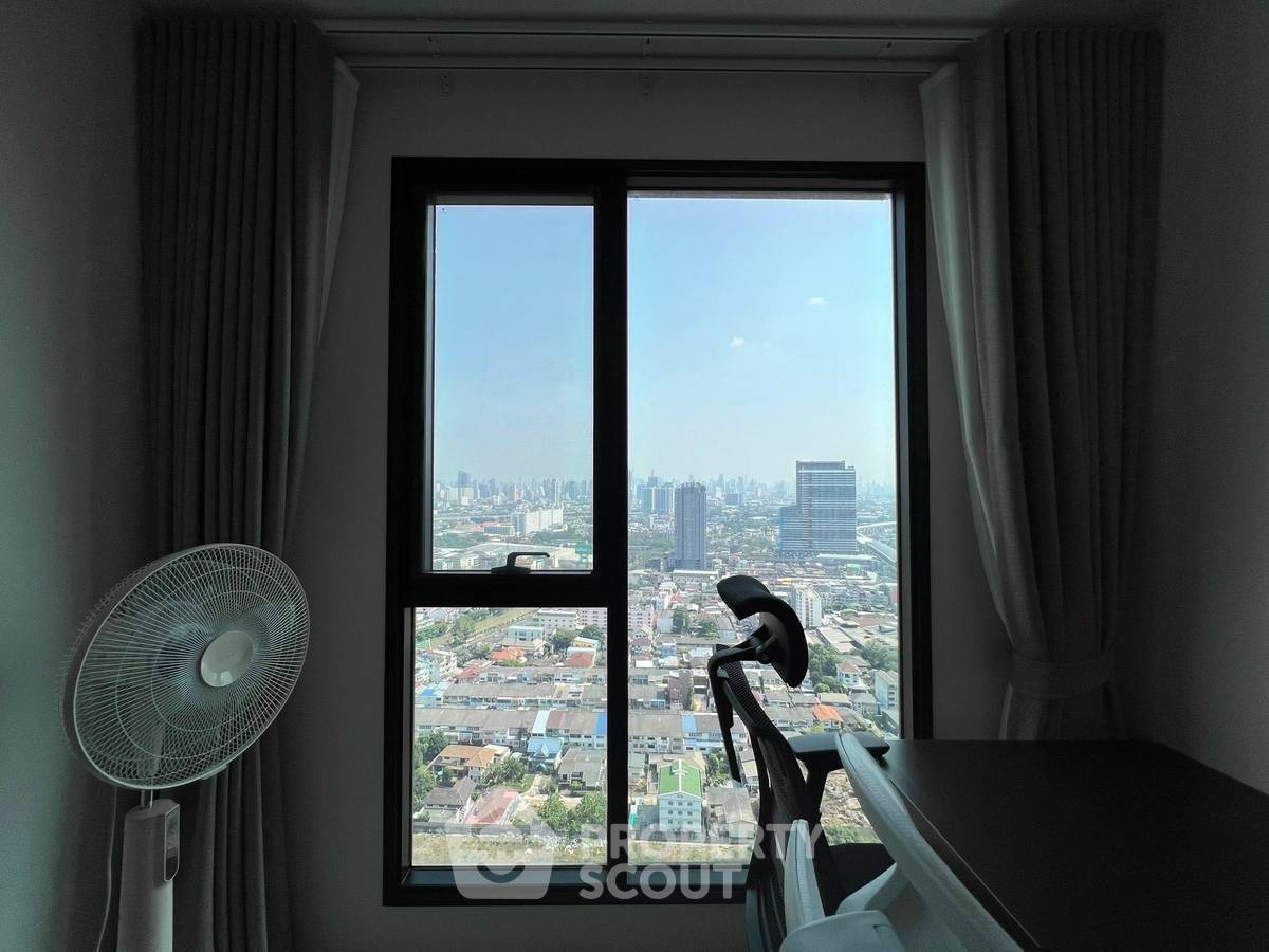 picture 2-BR Condo at The Privacy Taopoon Interchange near MRT Tao Poon (ID 2995790) - 11/22