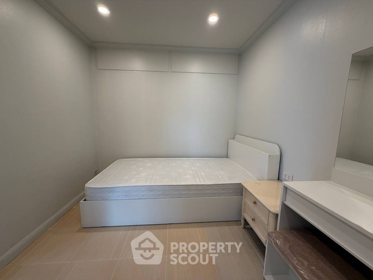 รูป คอนโด 2-ห้องนอน ที่ ดี.เอส. ทาวเวอร์ 2 สุขุมวิท 39 คอนโดมิเนียม ใกล้ MRT สุขุมวิท (ID 1403260) - รูปที่ 17/21