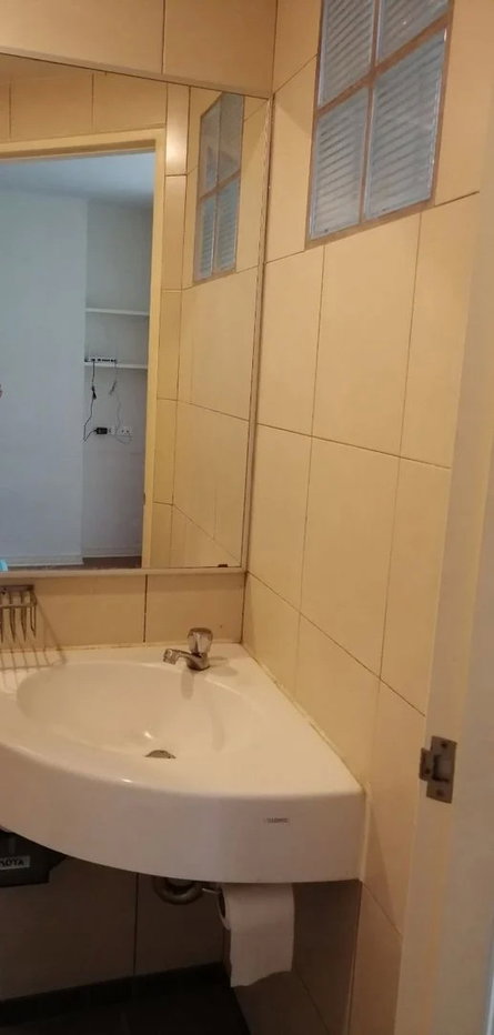 รูป คอนโดให้เช่า Lumpini Condo Town Ramintra - Nawamin (ลุมพินี คอนโด ทาวน์ รามอินทรา-นวมินทร์)  - รูปที่ 4/9