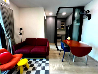 Condos for sale : 2-BR Condo 32nd Floor, The Privacy Taopoon Interchange, MRT Tao Poon (ID 2995790)