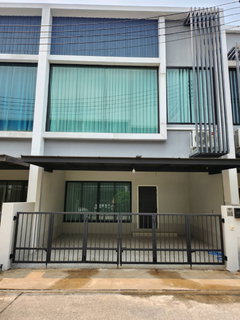 รูปภาพ บ้านเช่าใกล้ CMIS แห่งใหม่ 3 นอน 3 น้ำ เฟอร์ครบ พร้อมอยู่ เพียง 20,000 บาท