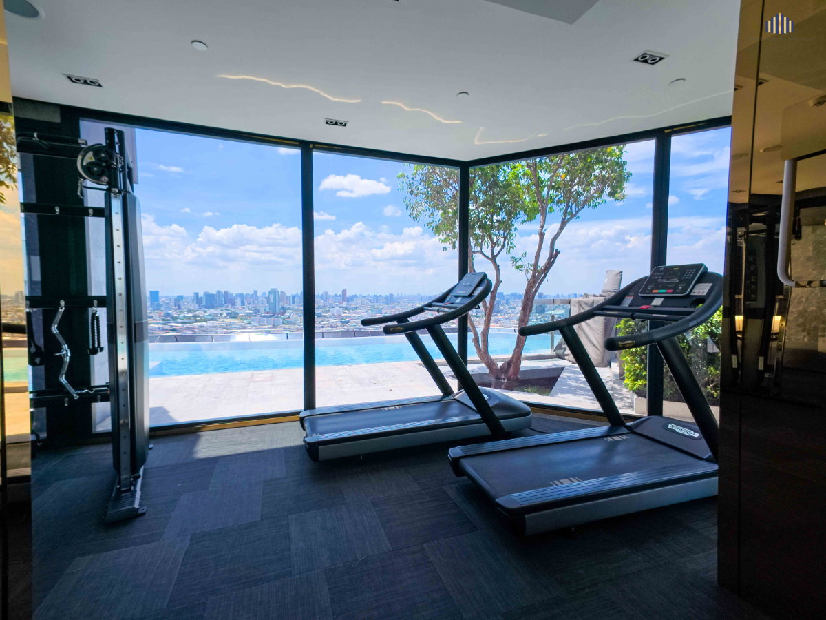 รูป ตำแหน่งวิวดีที่สุดในโครงการ 180° รัชดา Skyline! มีเพียงห้องเดียวต่อชั้น!! ขายคอนโด แอชตัน อโศก-พระราม 9 2 ห้องนอน 2 ห้องน้ำ 69.20 ตร.ม - รูปที่ 16/17