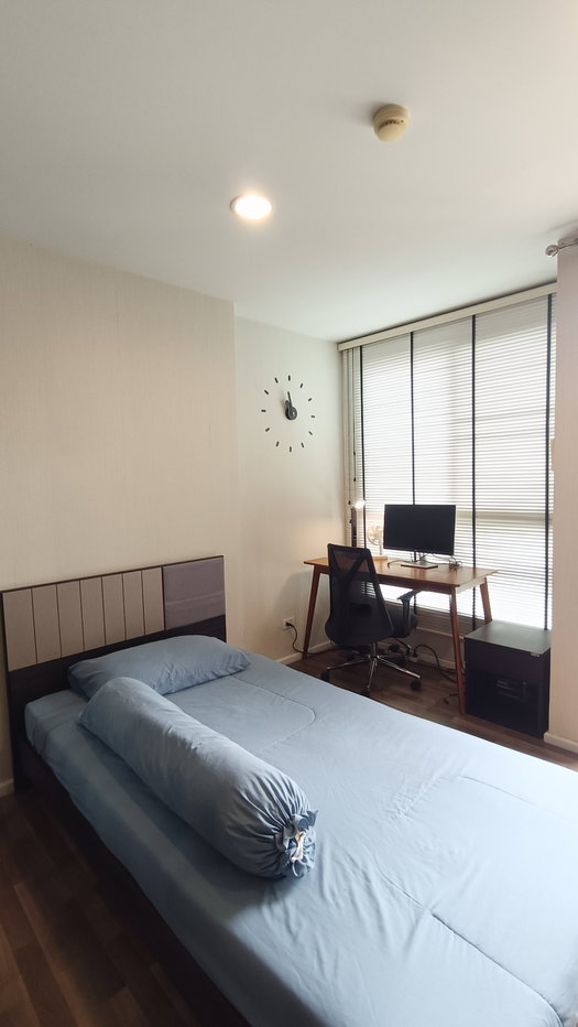 picture ðĨUrgent Loss Sale! Excellent Condition, Walk to 2 MRT Lines & The Mall Bangkapi - 3/12