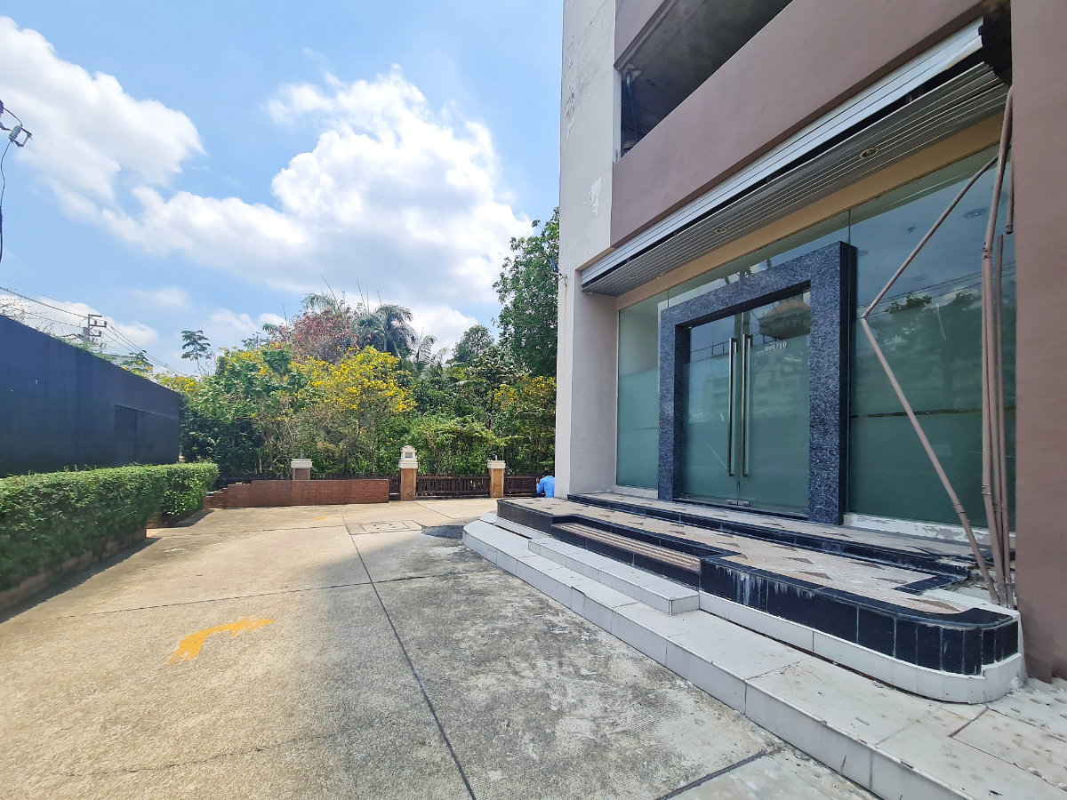 รูป คอนโดหรูริมแม่น้ำเจ้าพระยา | 3 ห้องนอน วิวโค้งน้ำและสะพานพระราม 8 @Thew River Place | จรัญสนิทวงศ์ 46 - รูปที่ 30/31