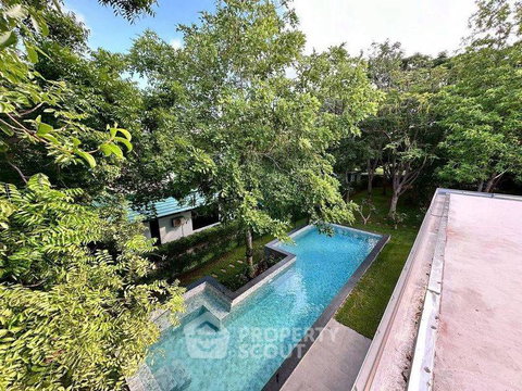 วิลล่า 4-ห้องนอน ใกล้ เมืองพัทยา (ID 2993141)